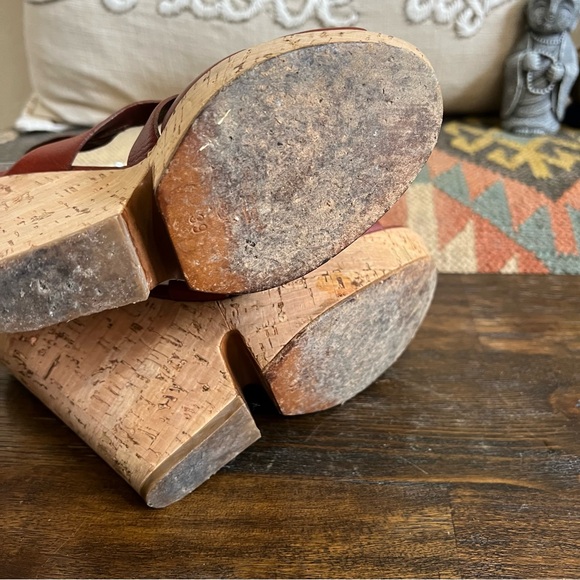 Yves Saint Laurent Deauville Taurillon Brown Leather Cork Platform Wedges 39 - Picture 16 of 17